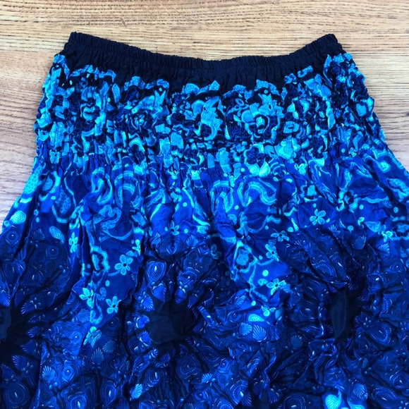 Bohemian Island Strapless Ruched Dress - Picture 2 of 6